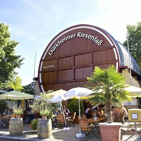 Altstadt Apartamento *